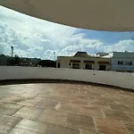 Lujo Y Seguridad En Quinta Avenida