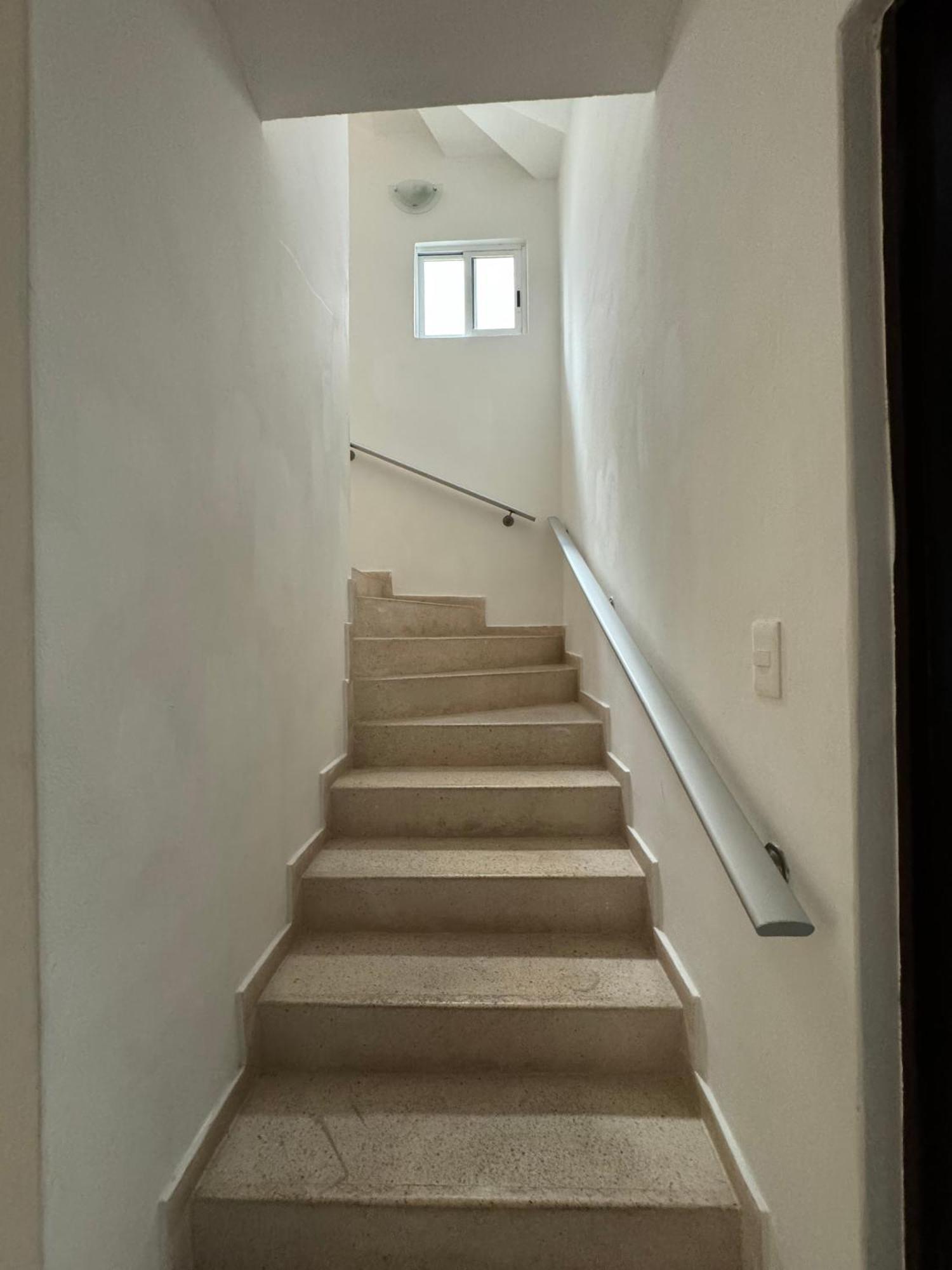 Apartamento Lujo Y Seguridad En Quinta Avenida