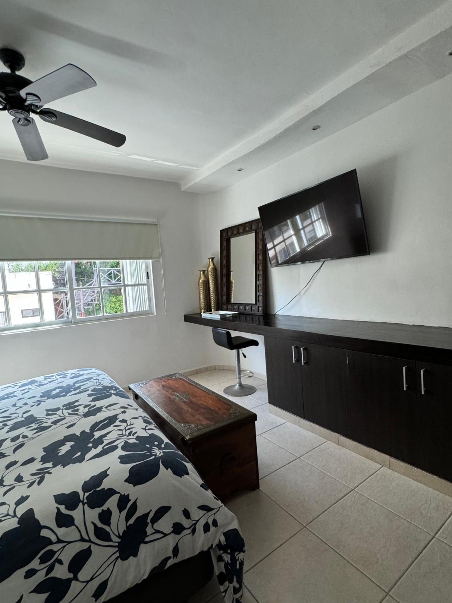 Lujo Y Seguridad En Quinta Avenida Apartamento Playa del Carmen